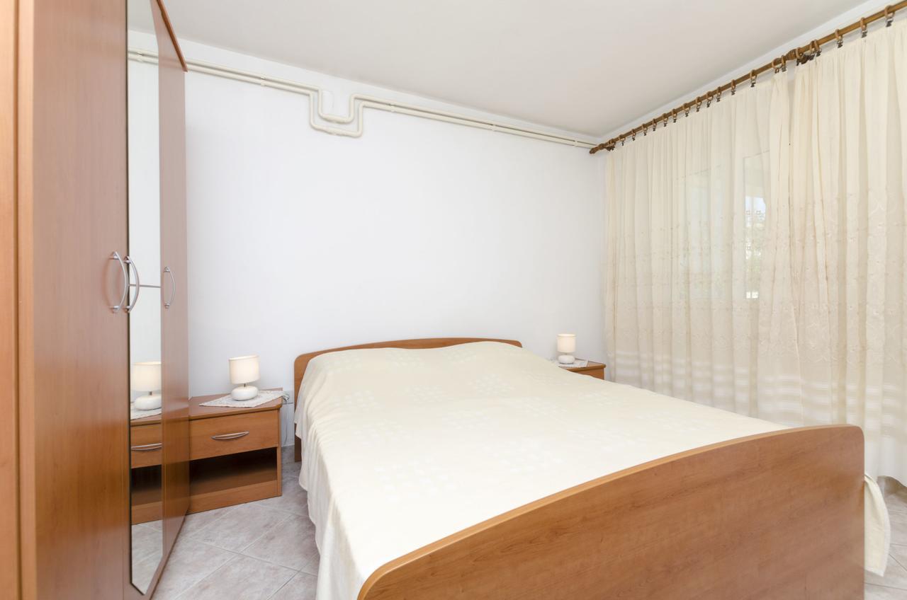 Apartments And Room Mate-Mare Primošten Kültér fotó
