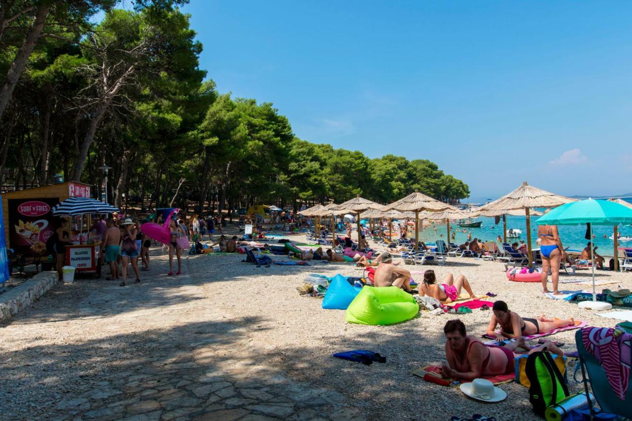 Apartments And Room Mate-Mare Primošten Kültér fotó